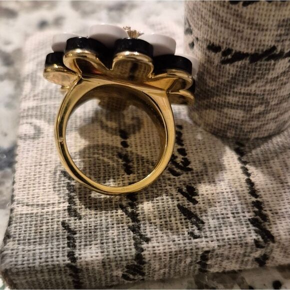 Kate Spade New York Crystal Blossom Ring Size 8 - Picture 7 of 10